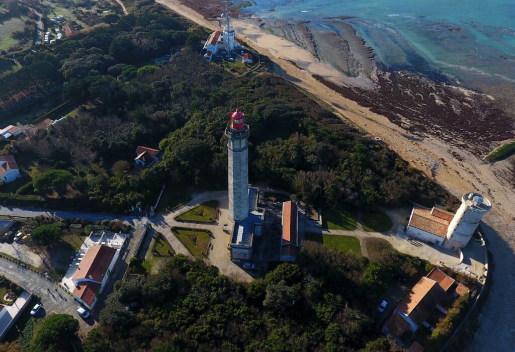 Mediacord Montage Video Bordeaux Le Phare Des Baleines